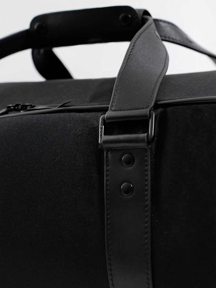 C35 Garment Bag